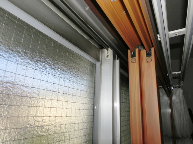 窓の寒さ対策、結露対策　リクシル内窓インプラス　施工事例　名古屋市西区